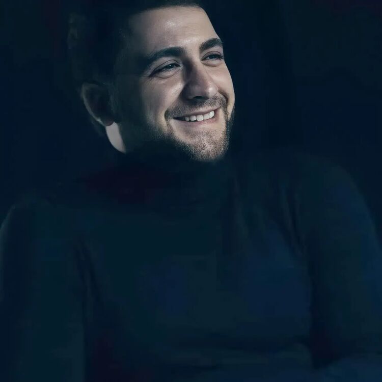  38051348  ALI ALIZADE, 28 ,    