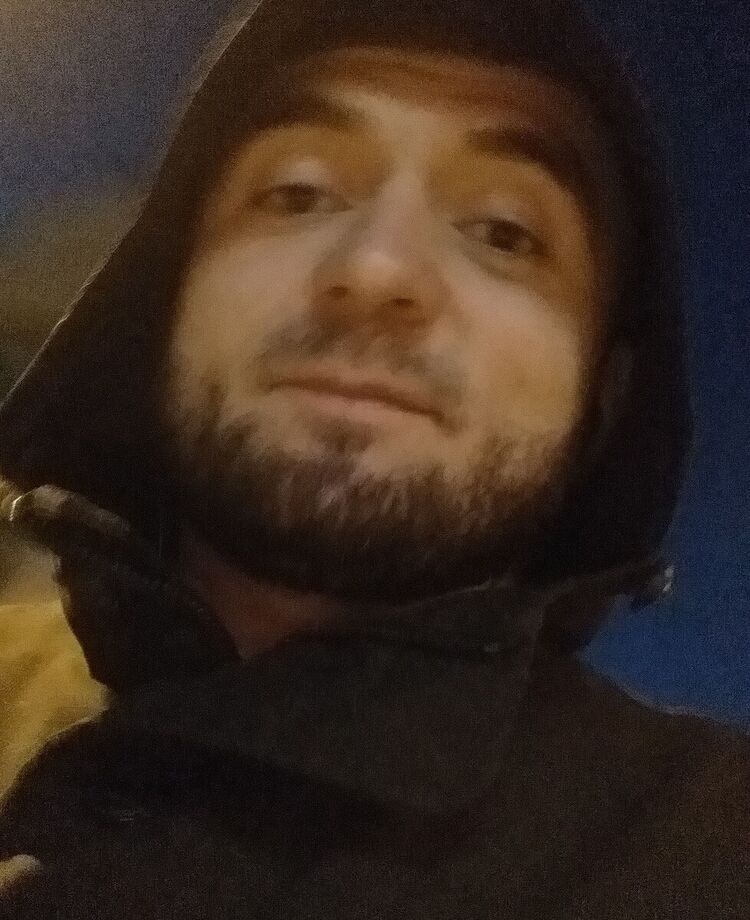  20534728  , 33 ,    