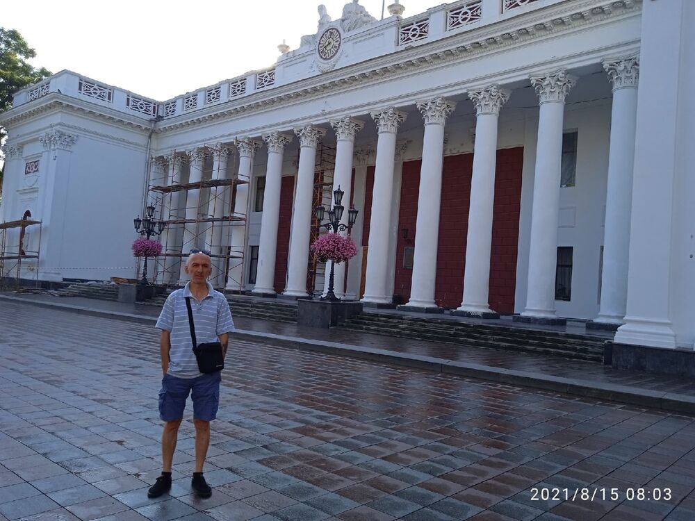 47814778  Besiko, 53 ,    