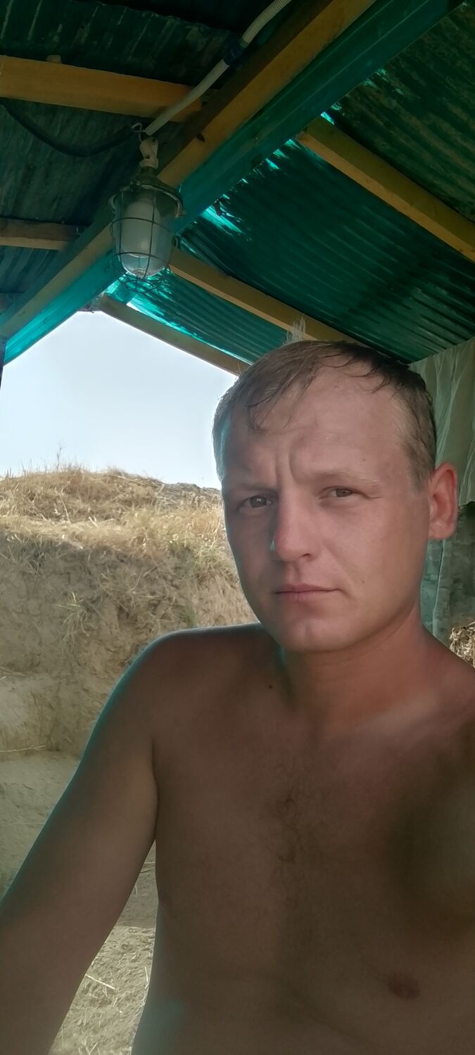  53390348  , 34 ,    