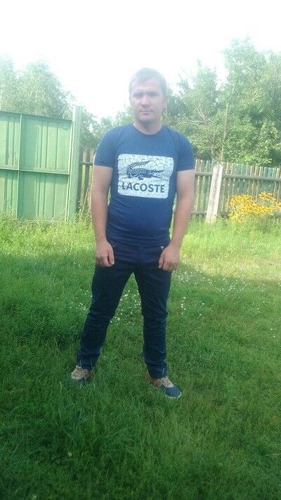  19840148  Sergei, 34 ,    