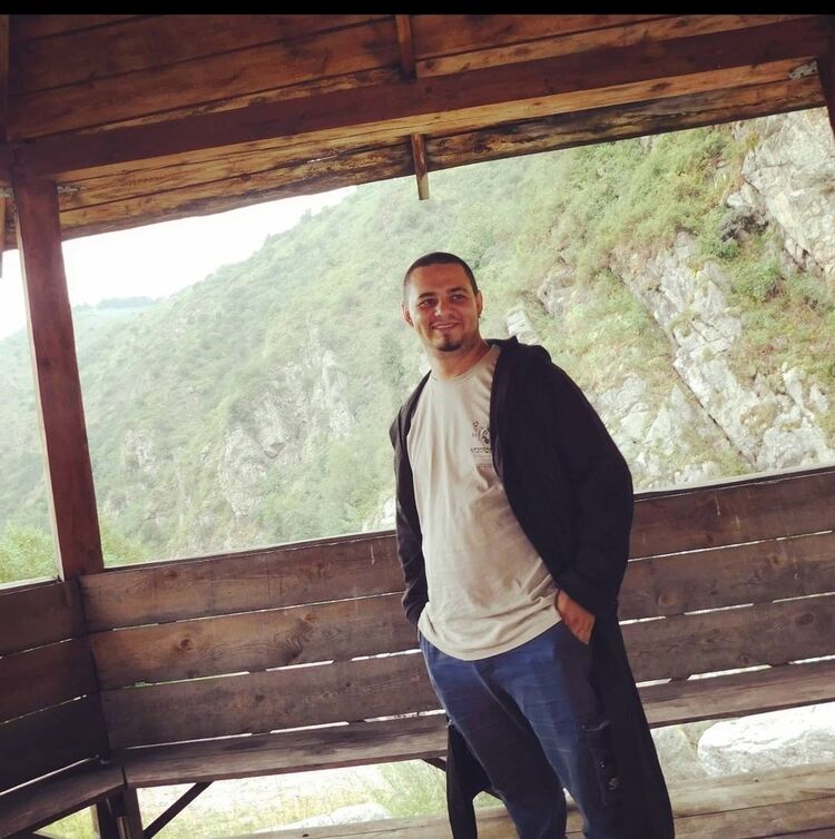  ,   , 28 ,   ,   