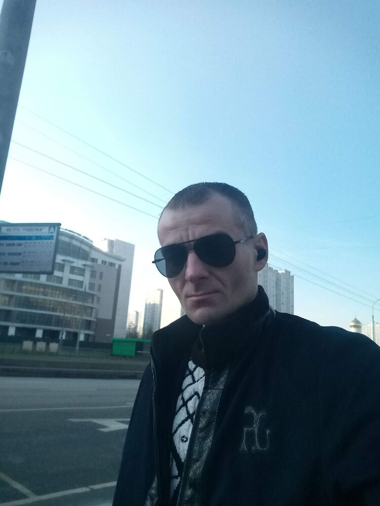  29677388  , 37 ,     