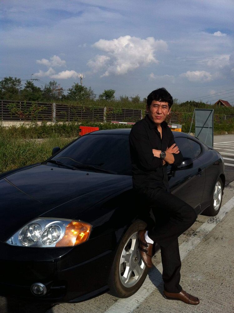  ,   Bek, 40 ,   ,   