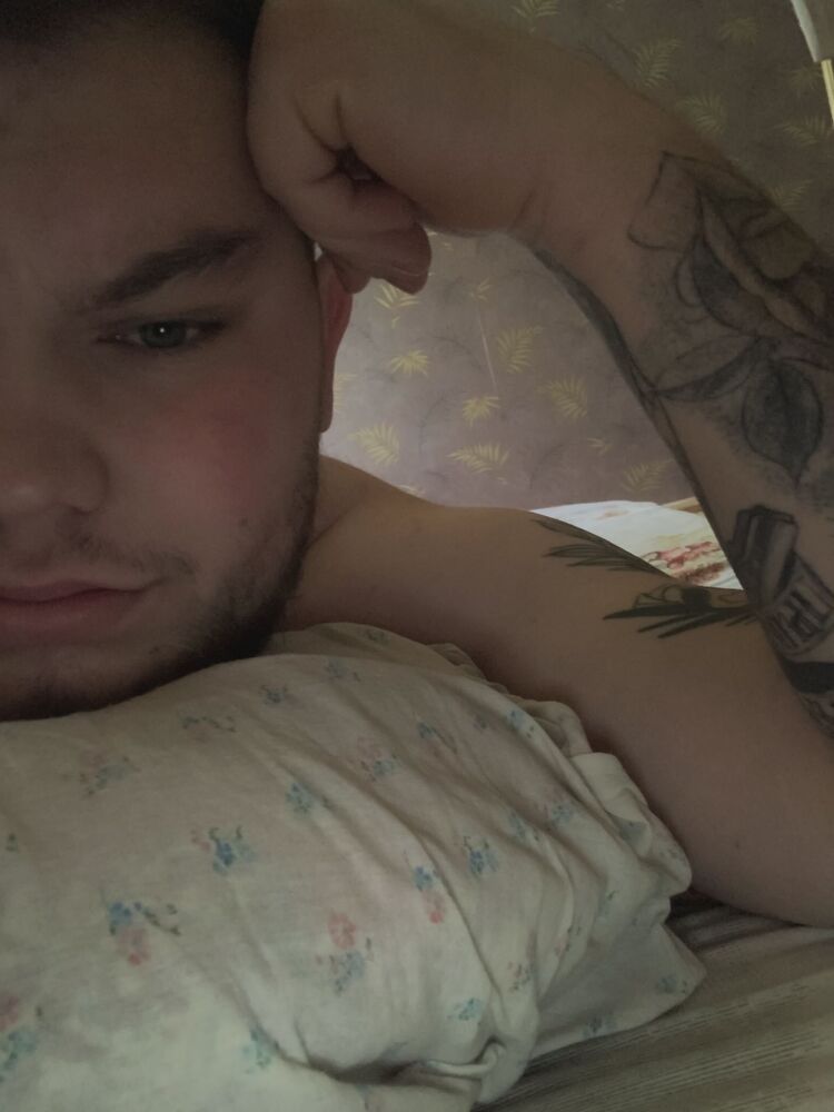  32508258  , 24 ,    