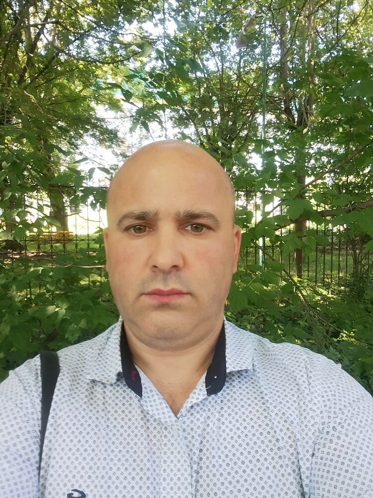  52934568  Nlkolai, 44 ,    