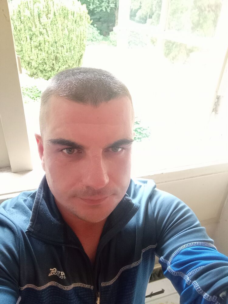  46266568  , 38 ,    Heijen