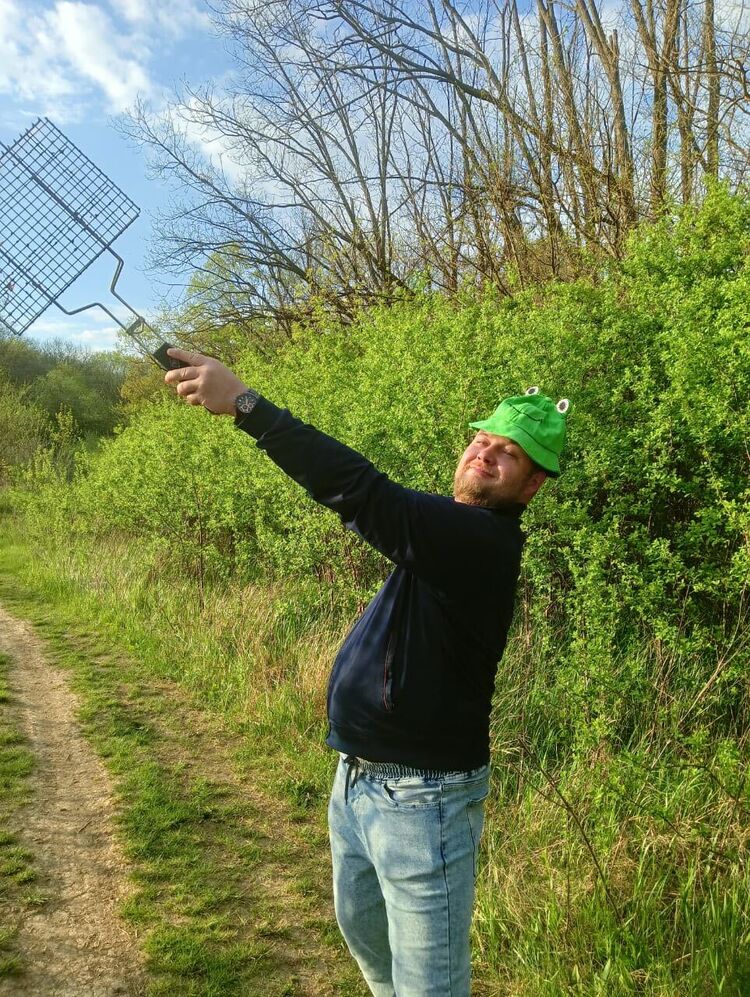  44711138  , 37 ,    