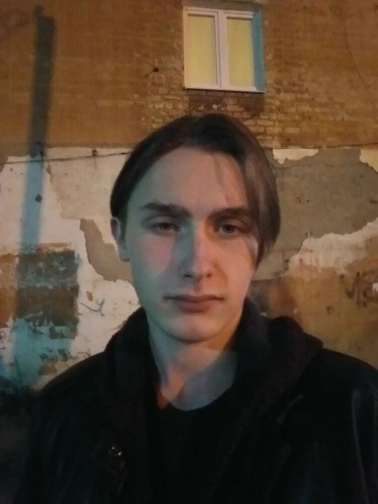  32499668  , 22 ,    