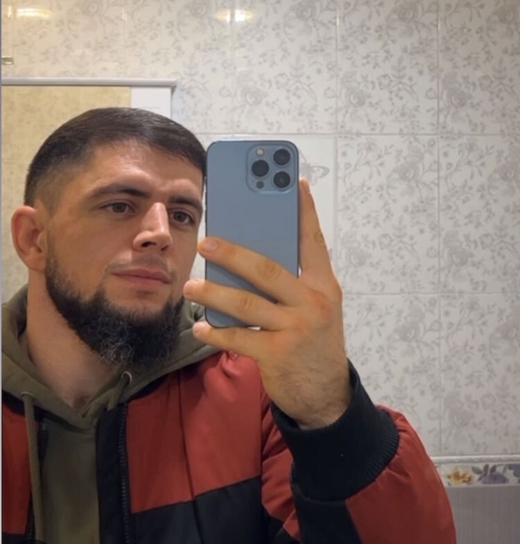  52592978  , 31 ,    
