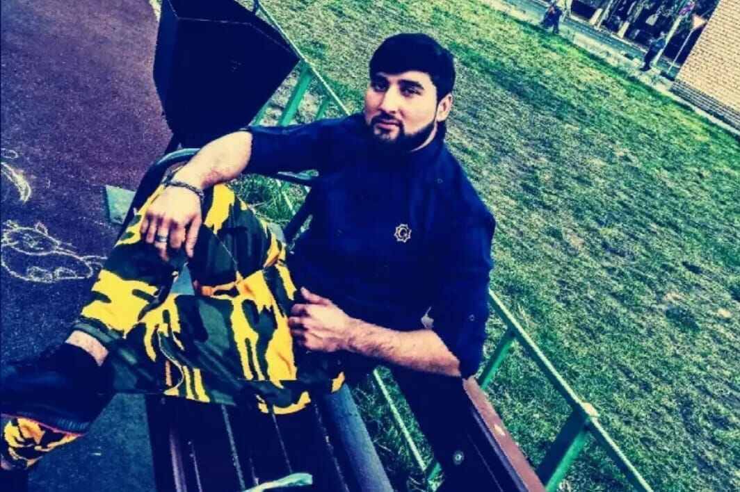 45504018  Azizmjon, 28 ,    