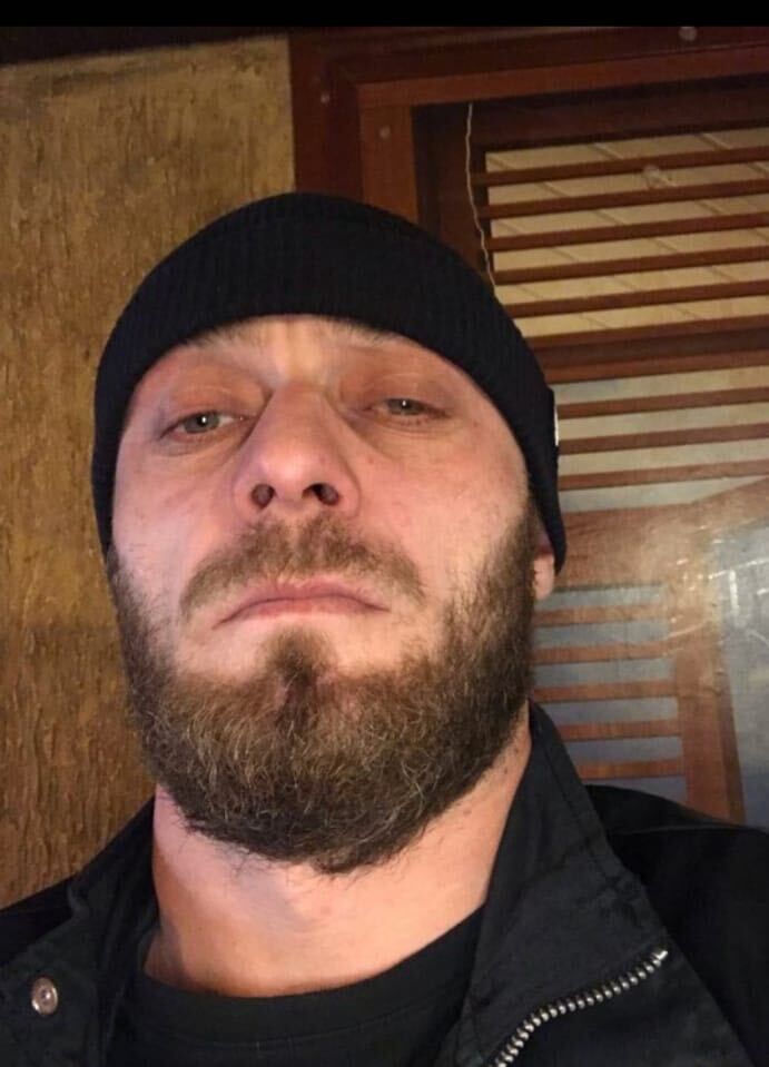  30935888  , 37 ,    -