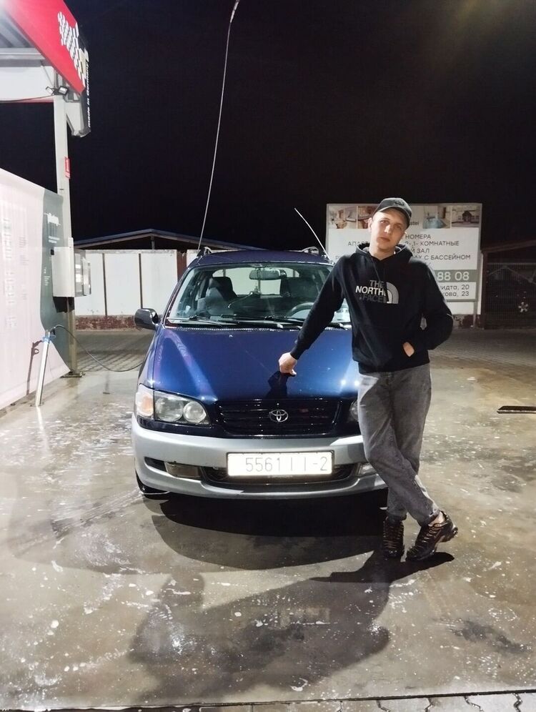  37757118  , 22 ,    