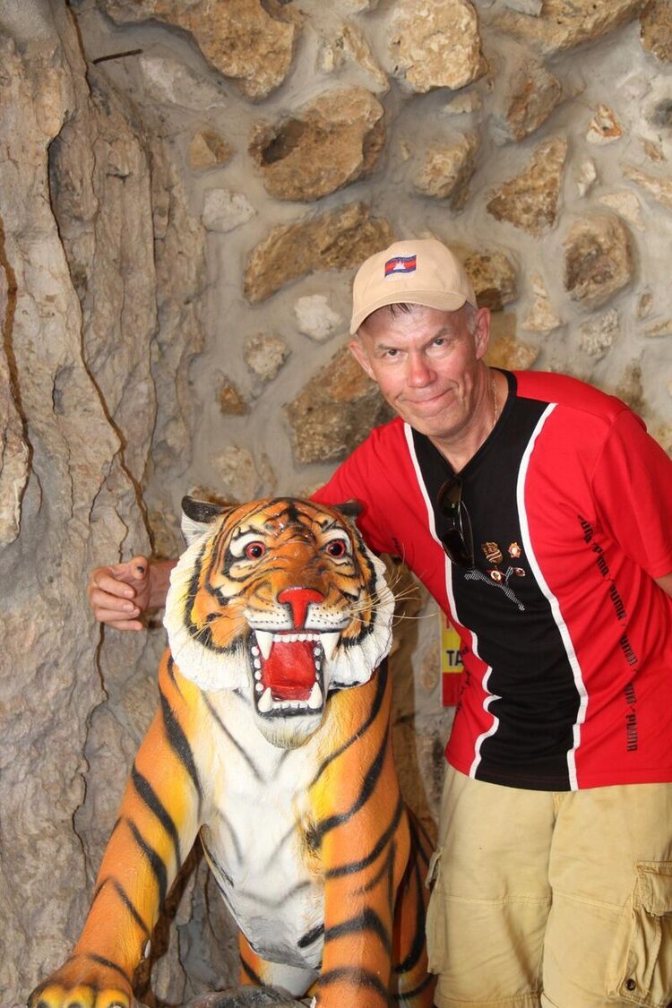  ,   Igor, 56 ,     , c 
