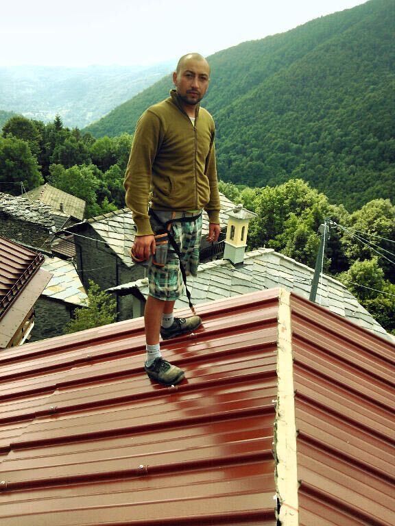  34412418  Vasile, 37 ,    