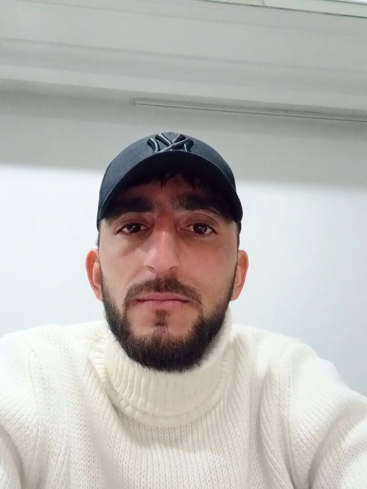  49873578  , 32 ,    