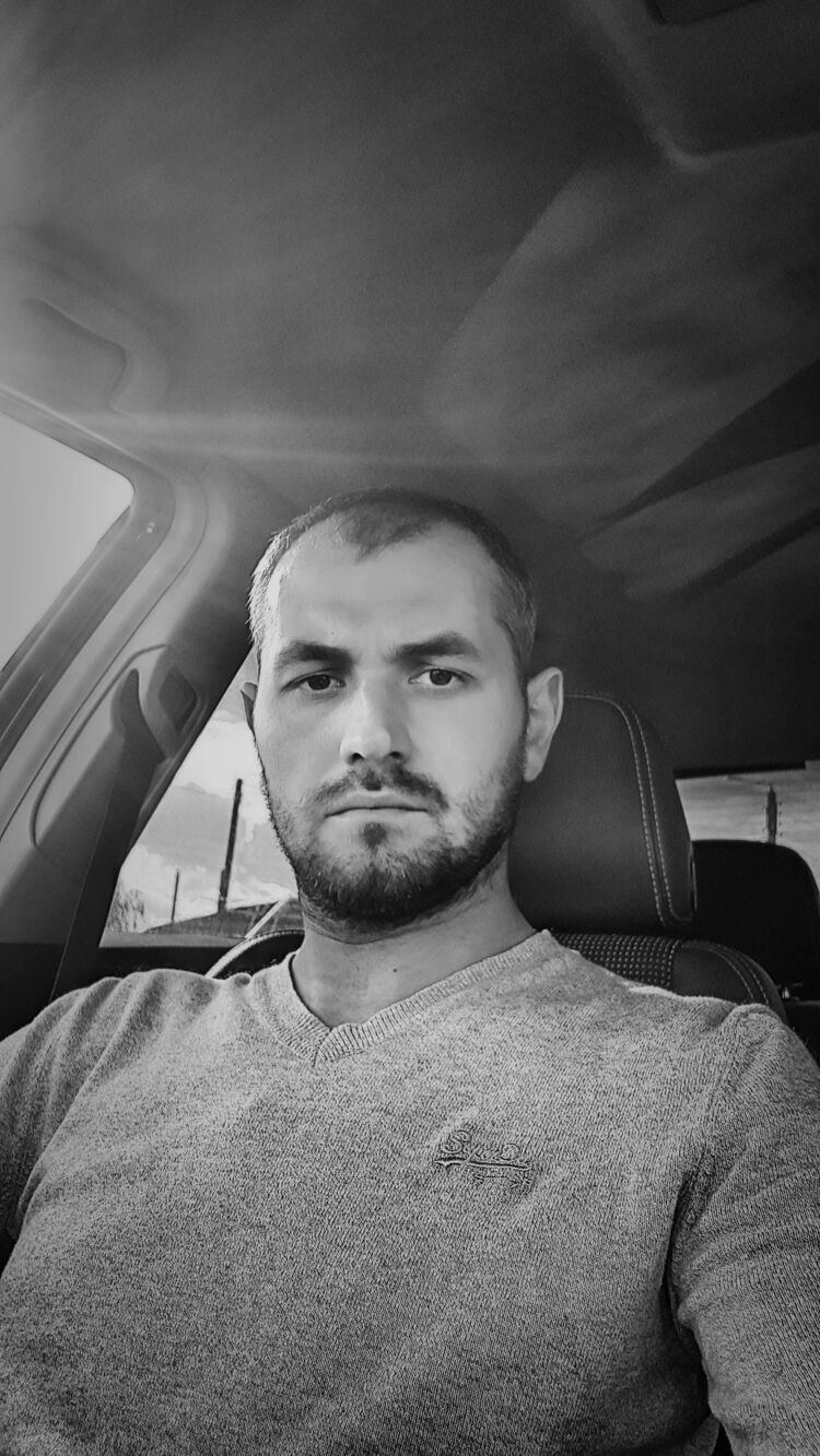  ,   Oleg, 37 ,   ,   , c 