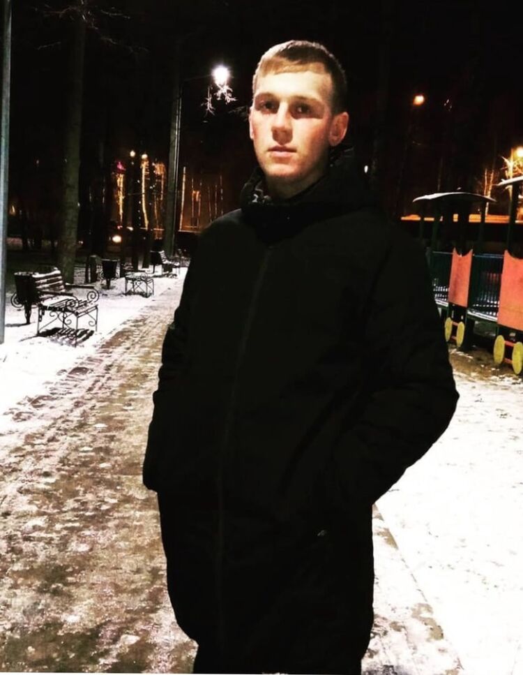 ���� 25072318 ����� ������, 22 ����, ���� ���������� � ������