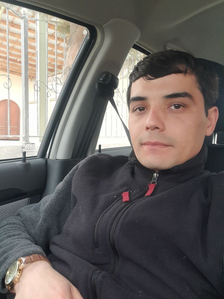  24860168  Maxmud, 37 ,    Azor