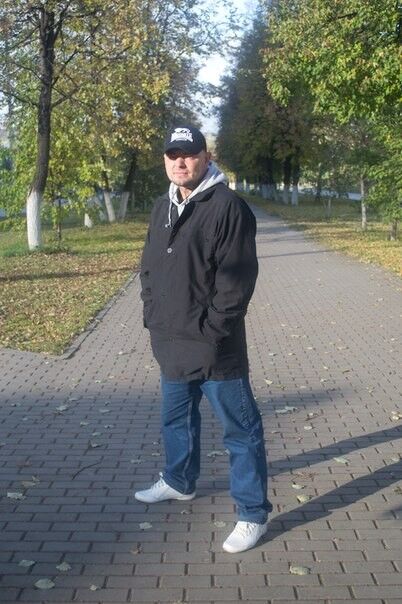  ,   Martin, 52 ,   