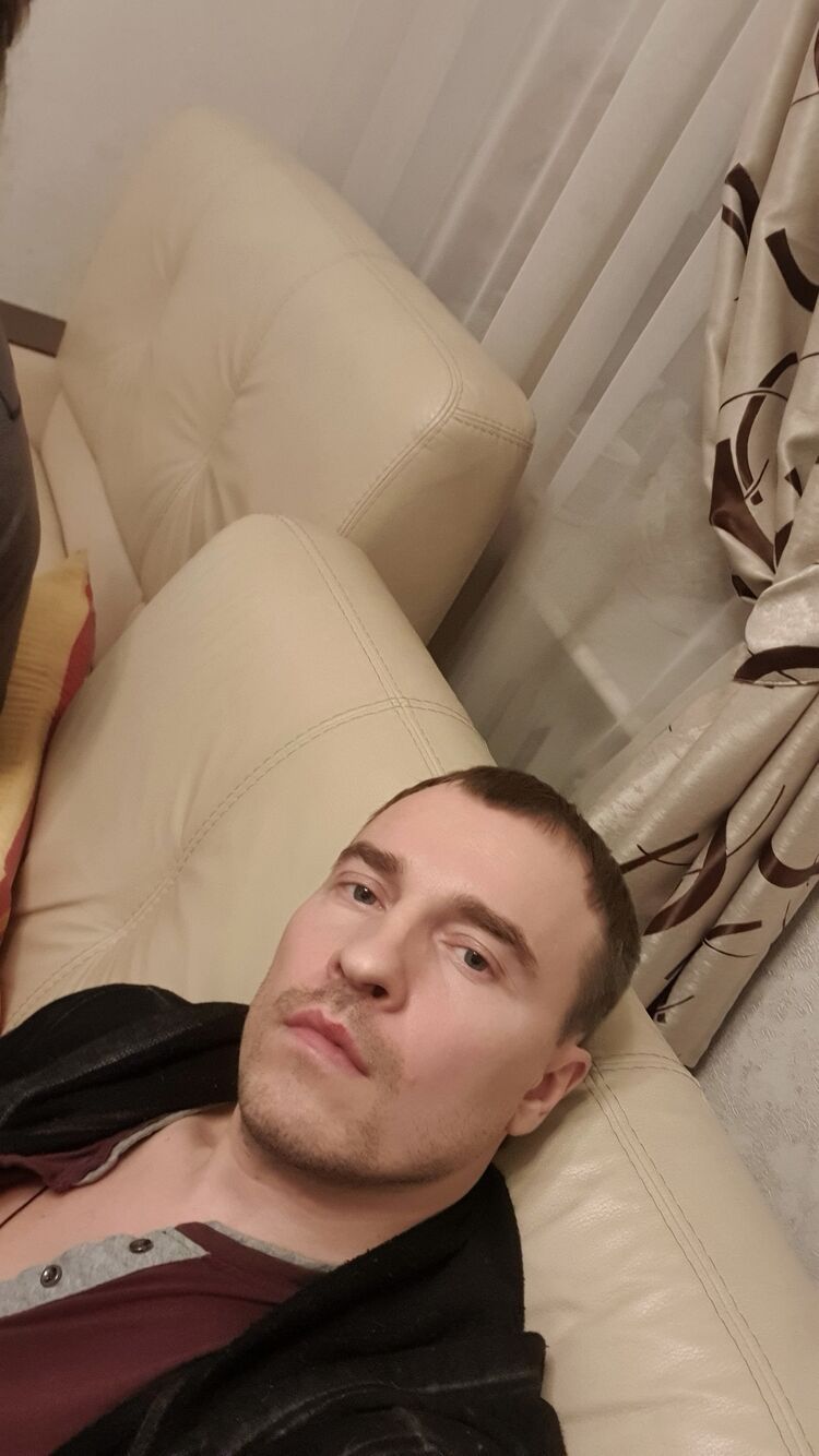  25039178  , 37 ,     