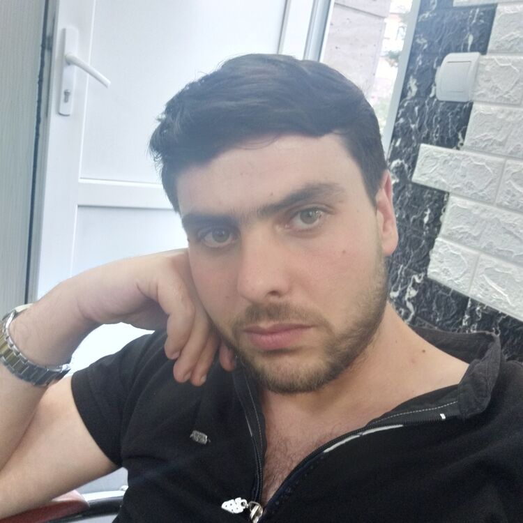 ���� 39323418 ������� HAKOB, 43 ����, ���� ���������� � �������