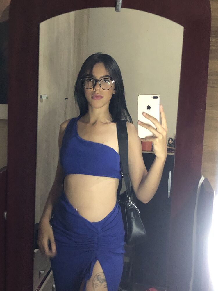  -,   Gi yasmin, 21 ,   ,   