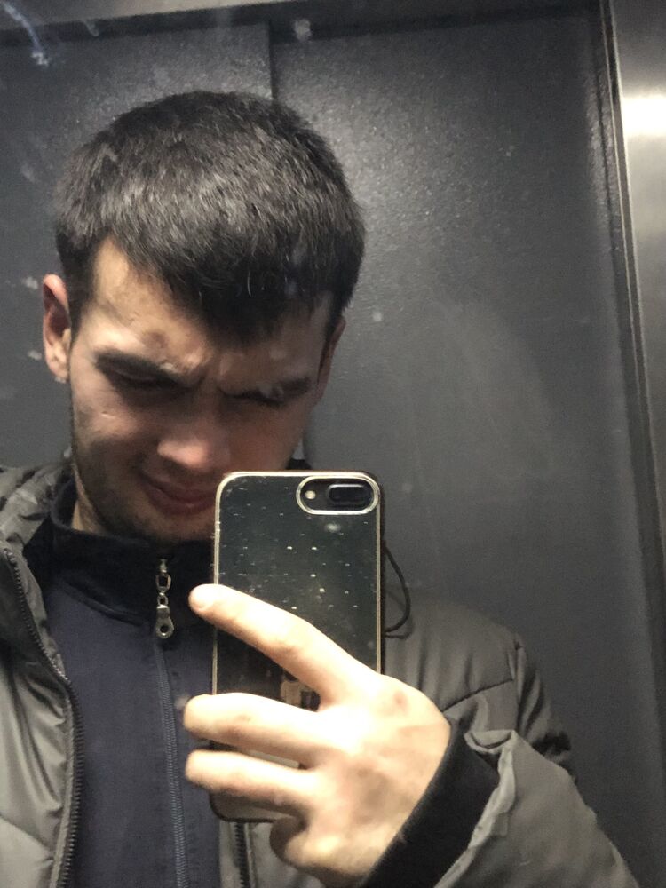  48622948  , 23 ,    