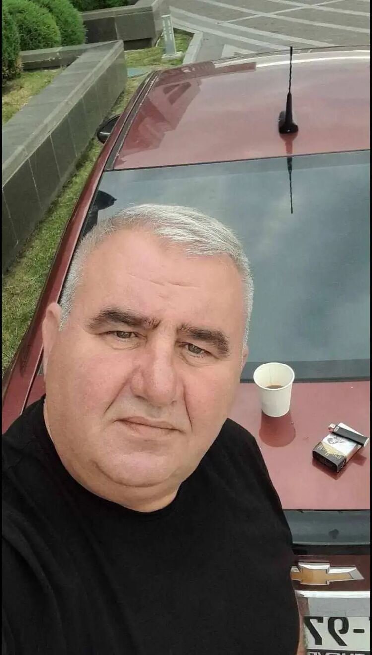  46389318  Ramaz, 45 ,    