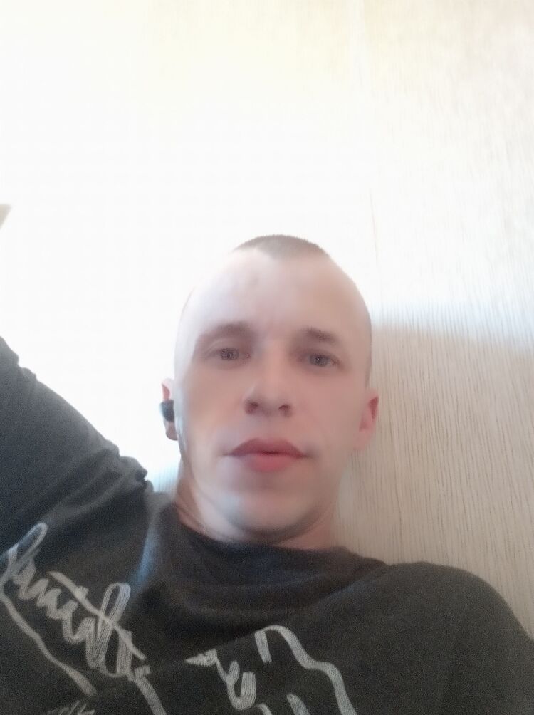  41833708  , 40 ,    