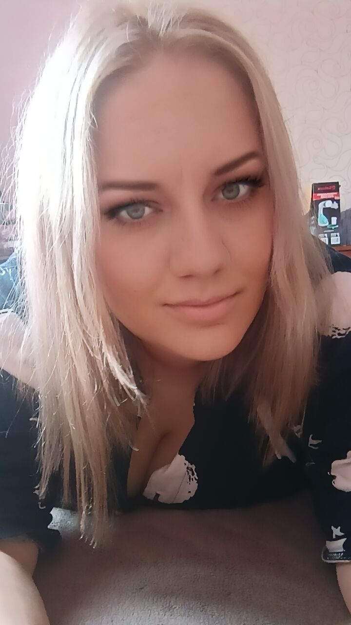  51286648  Anna, 30 ,    