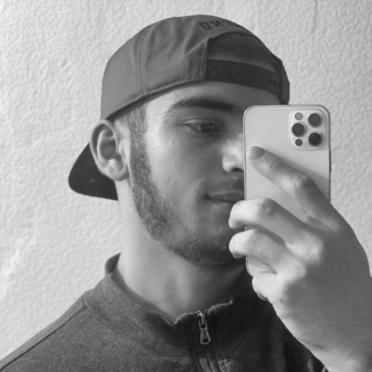  -,   , 22 ,   ,   