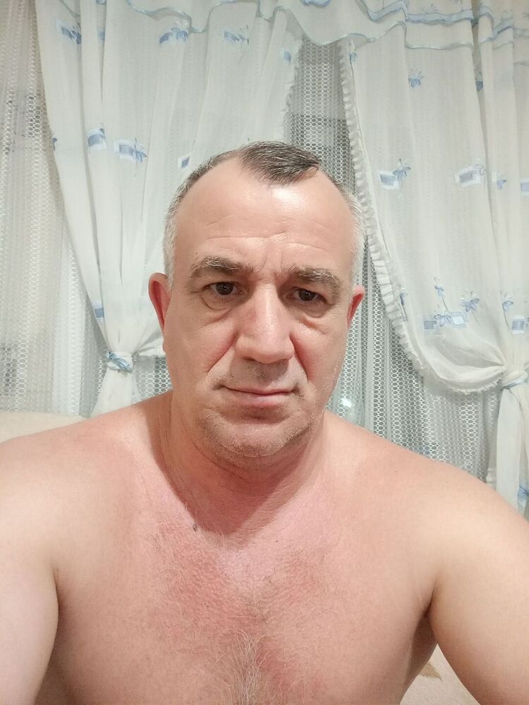  25718978  , 56 ,    