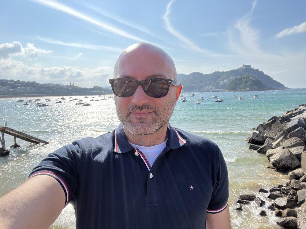  54361268  Different, 37 ,    