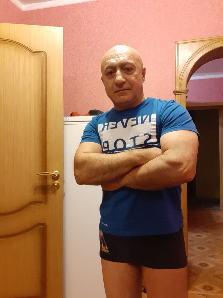  22930568  , 60 ,    