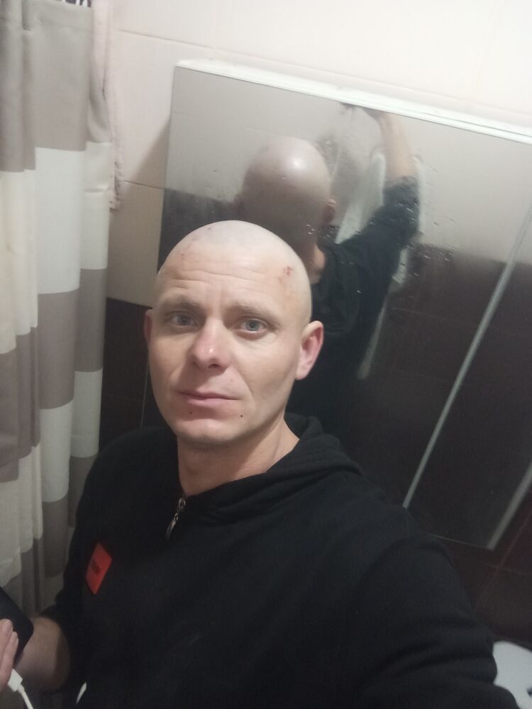  48522518  , 37 ,    