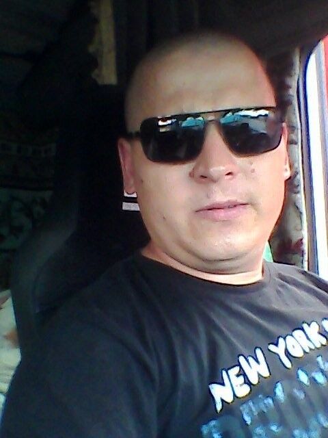  ,   Igor, 40 ,   ,   , c 