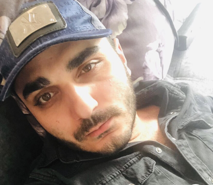  ,   Levon, 31 ,   ,   