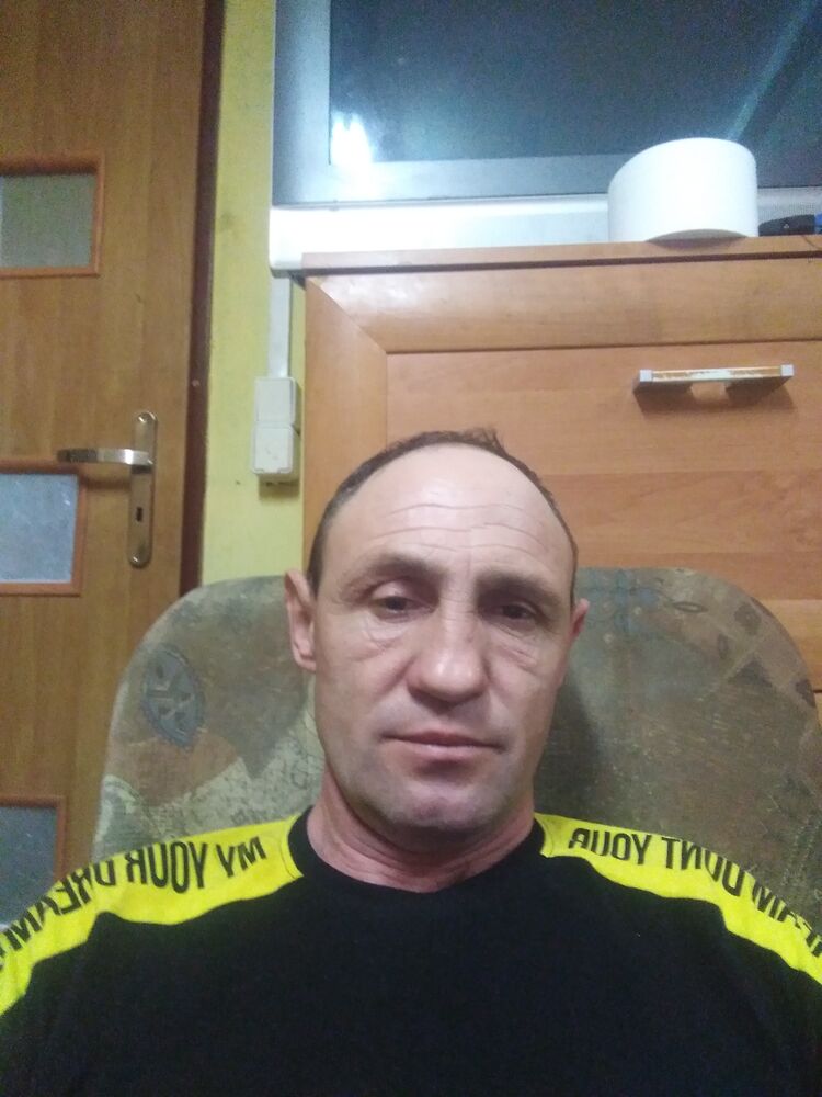  ,   Ivan, 46 ,   ,   
