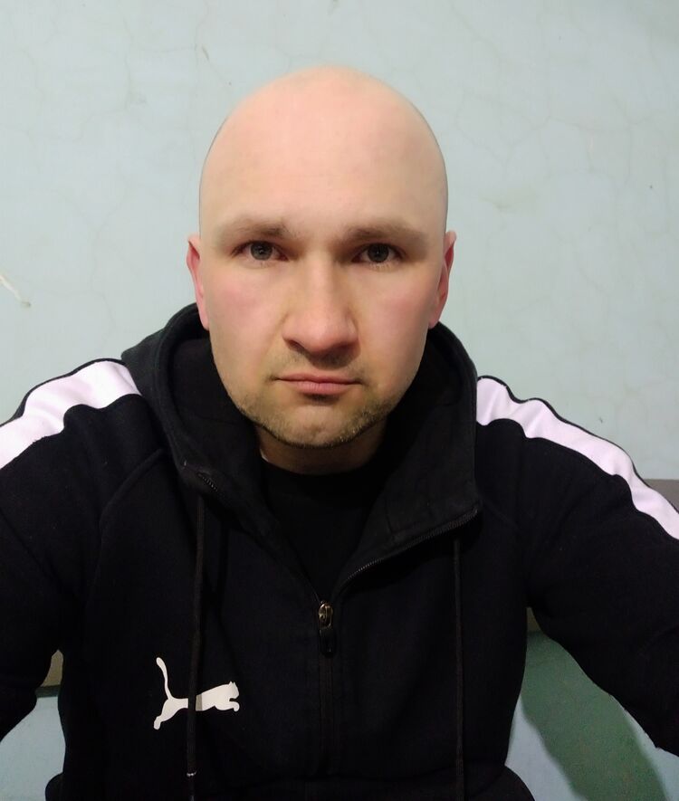  52605048  Igor, 42 ,    