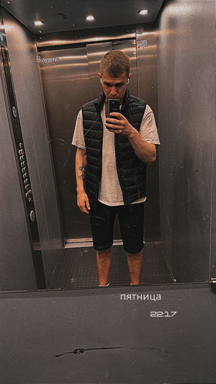  51906168  Vadik, 24 ,    