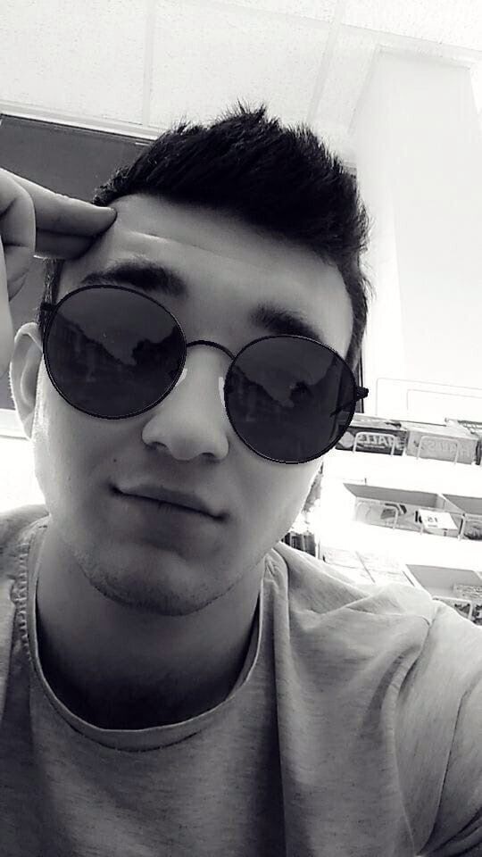  45536668  , 22 ,    
