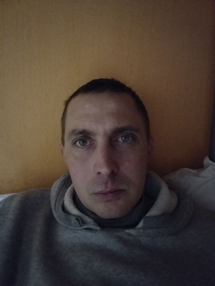  14979138  , 42 ,    