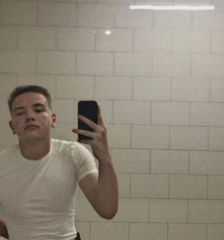 30185558  , 21 ,    