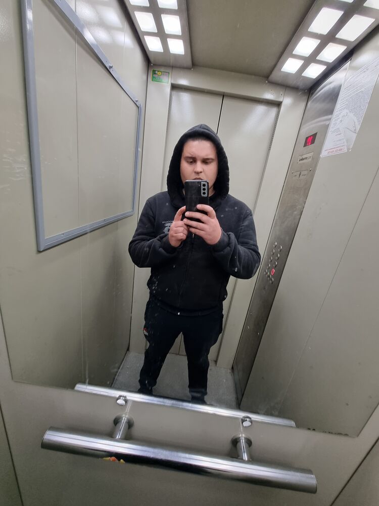 37920428  , 27 ,    