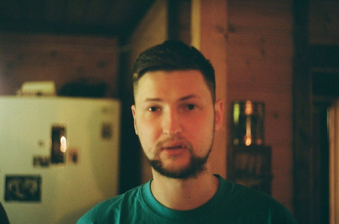  53859238  , 28 ,    -