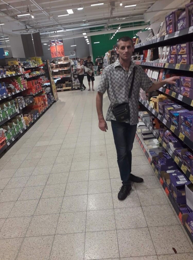  ,   Mihail, 44 ,   ,   , c , 