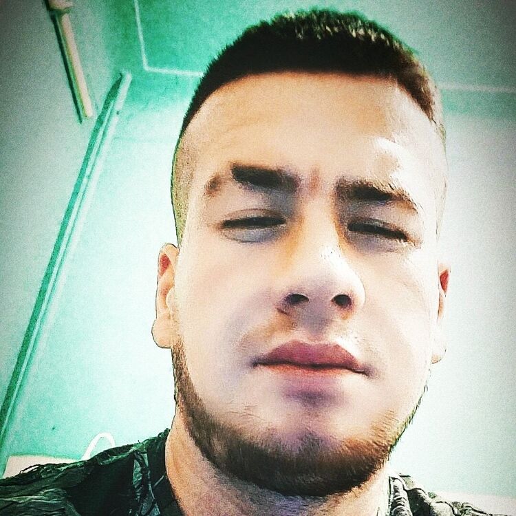  36696208  , 28 ,    -