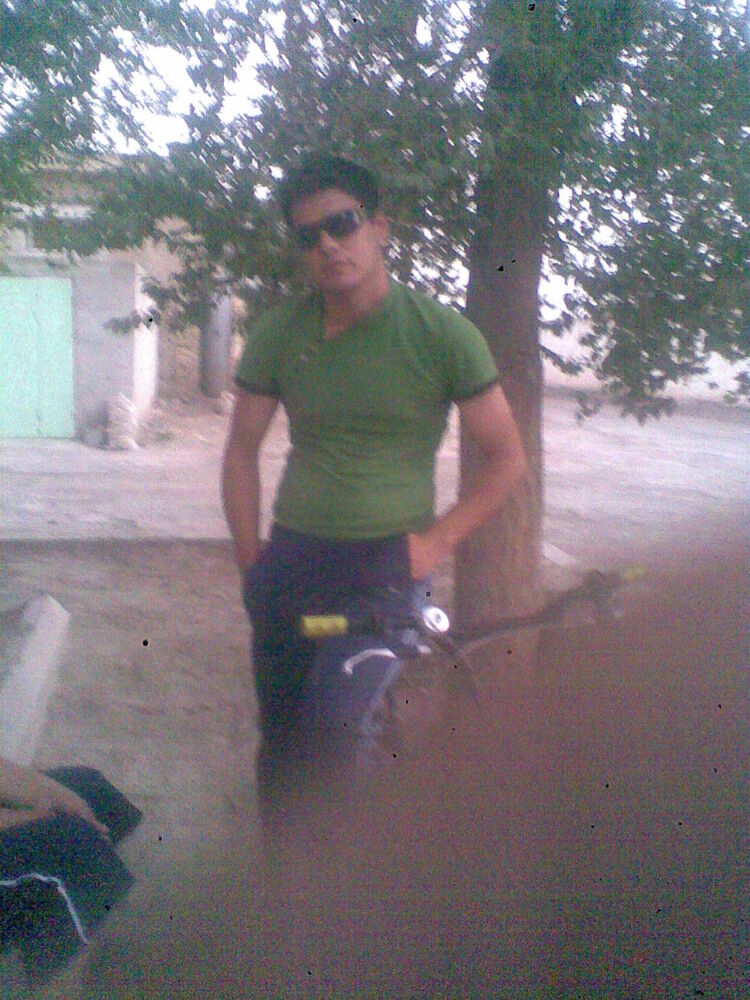  ,   Oybek, 30 ,   ,   , c 