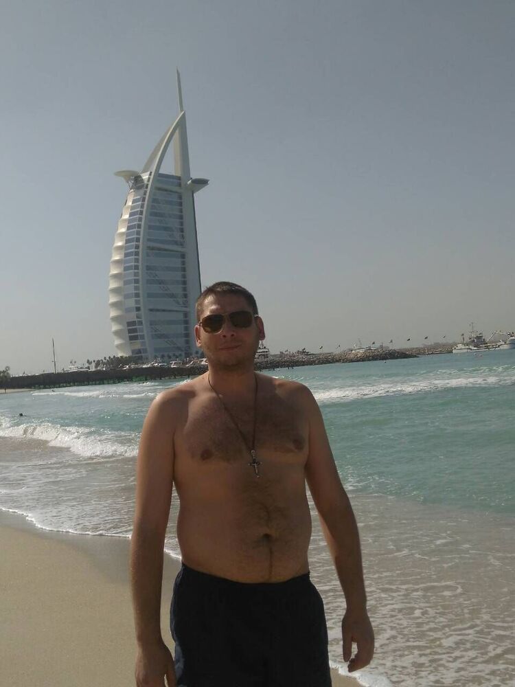  ,   Anton, 36 ,   ,   